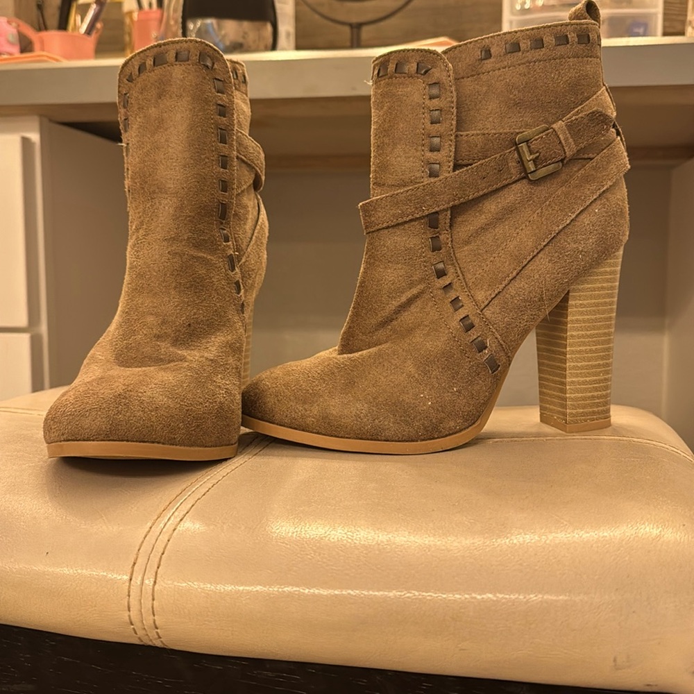 Venus Booties